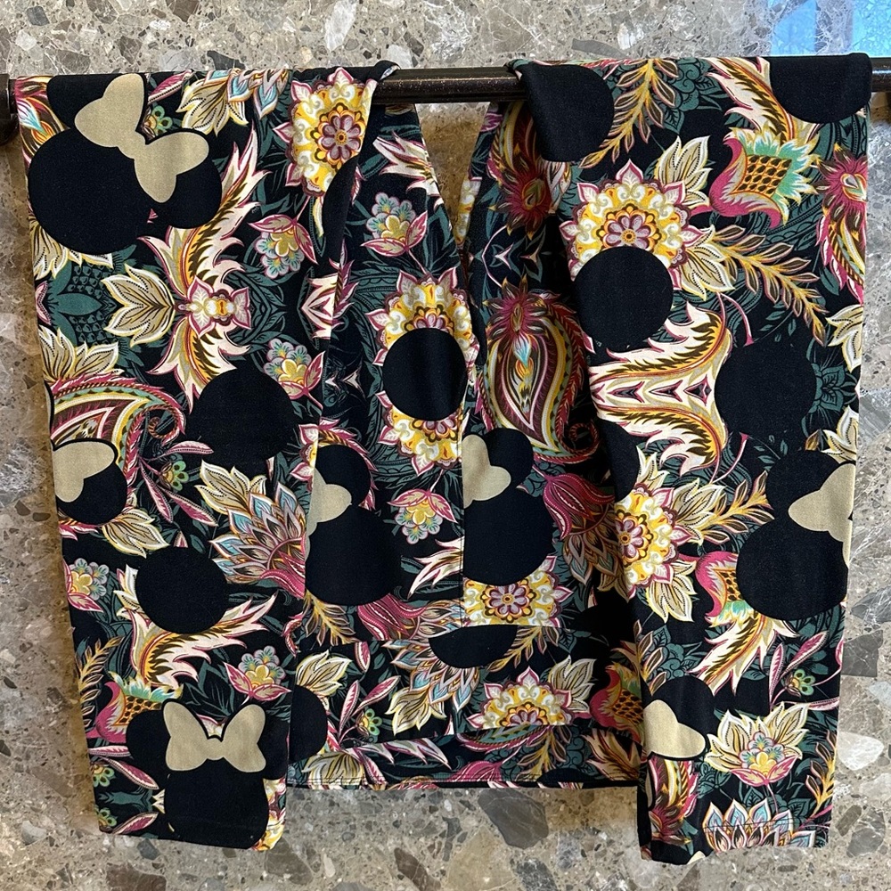 Rare Disney Minnie Mouse Disney Leggings with Floral Paisley Pattern